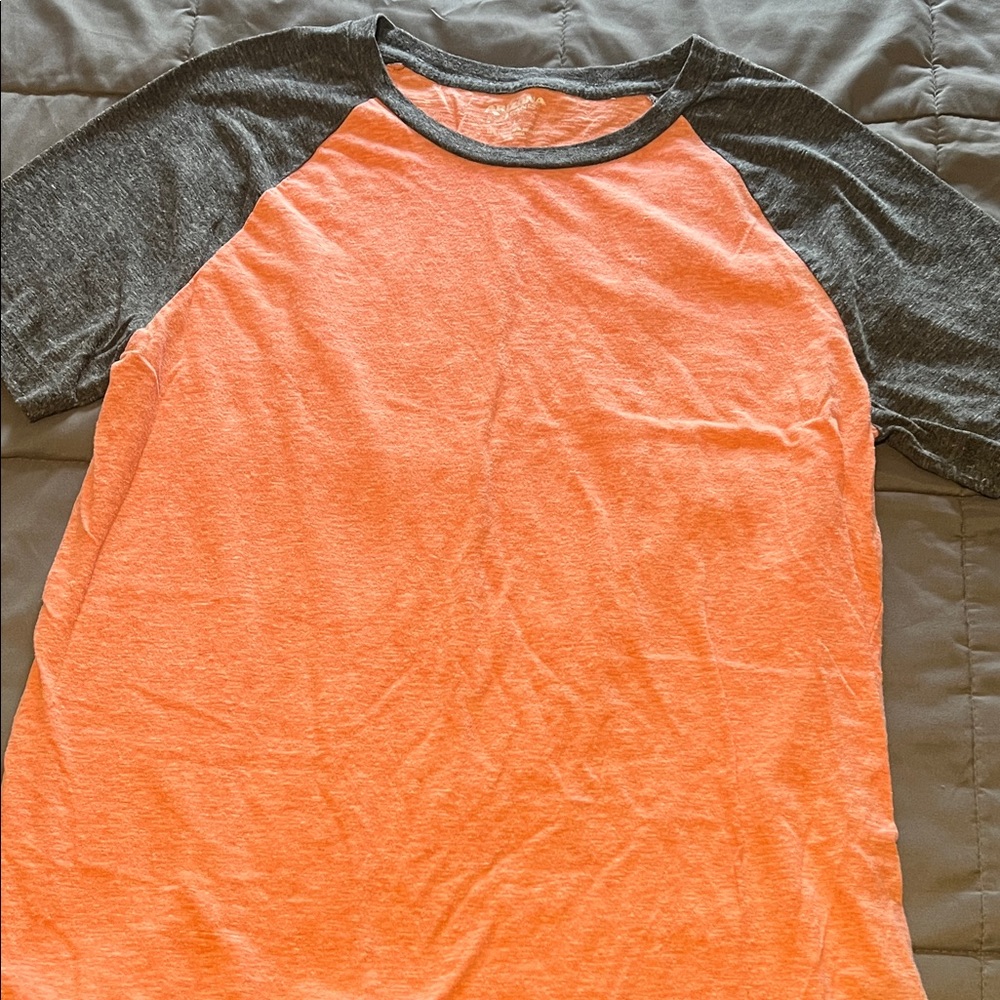 Arizona Jean Company Charcoal and Coral Tee